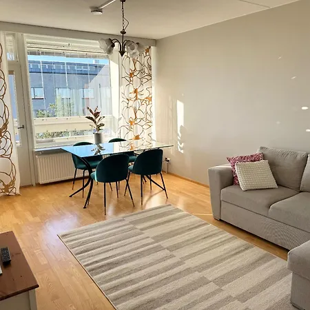 Διαμέρισμα Hhh Spacious Top-floor Helsinki With Great Views And Free Parking Ελσίνκι