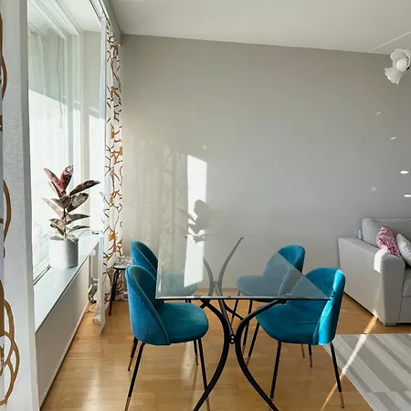 Διαμέρισμα Hhh Spacious Top-floor Helsinki With Great Views And Free Parking