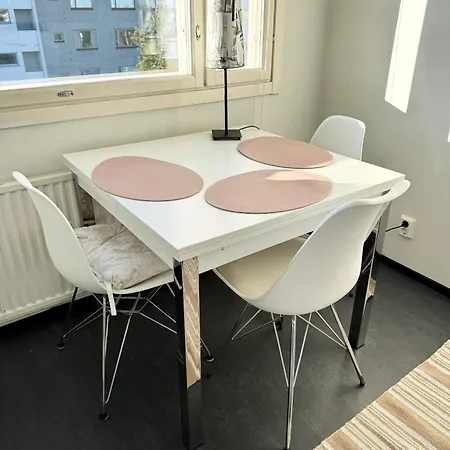 Hhh Spacious Top-floor Helsinki With Great Views And Free Parking Διαμέρισμα Ελσίνκι